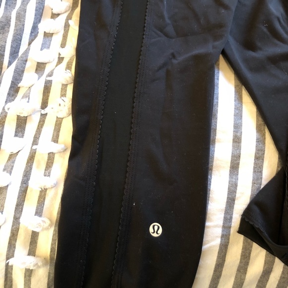 Lululemon leggings - Picture 4 of 6